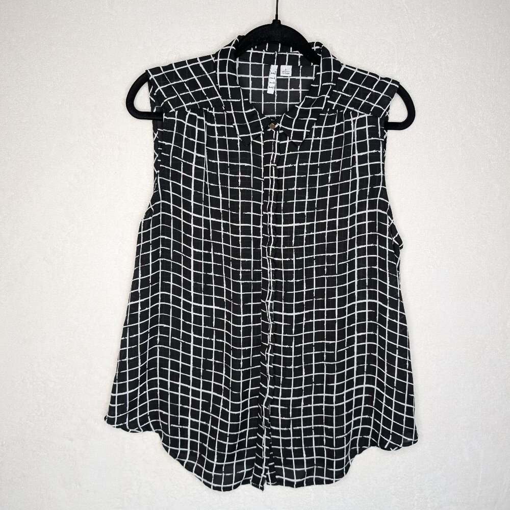 Elle Sleeveless Collared Button Up Blouse Size L